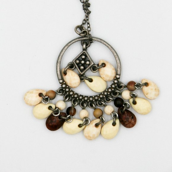 Brown White Necklace - Picture 2 of 5